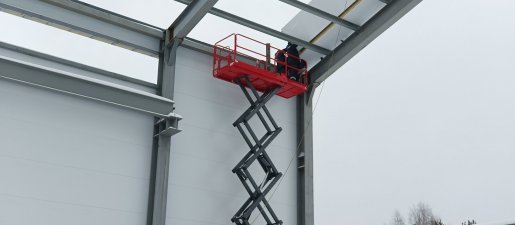 Услуги по ремонту ножничных подъемников стоимость ремонта и где отремонтировать - Омутнинск