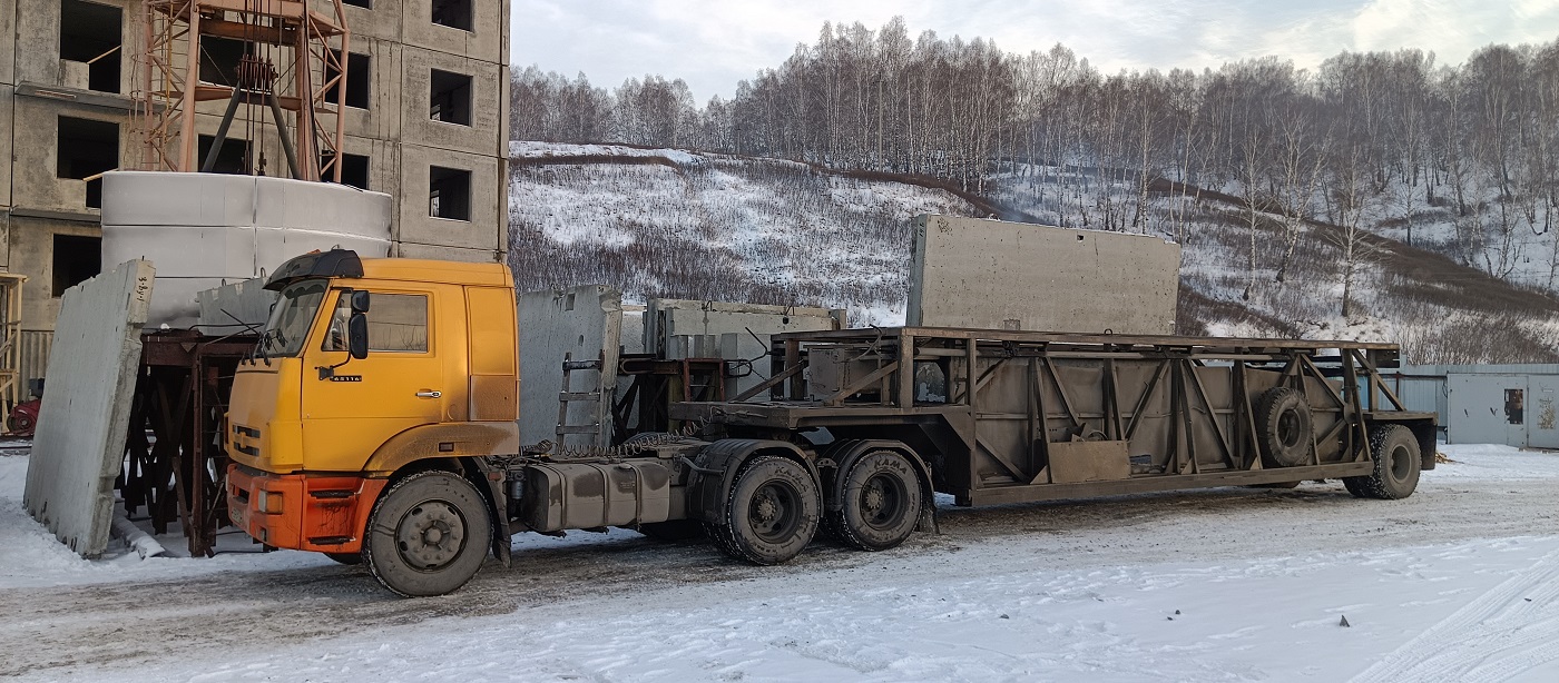 Аренда и услуги панелевозов для перевозки ЖБИ изделий в Кировской области